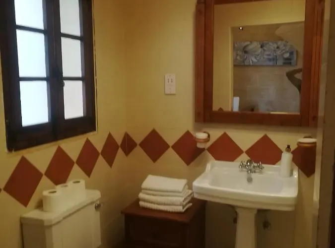 Betty Cake Bed & Breakfast